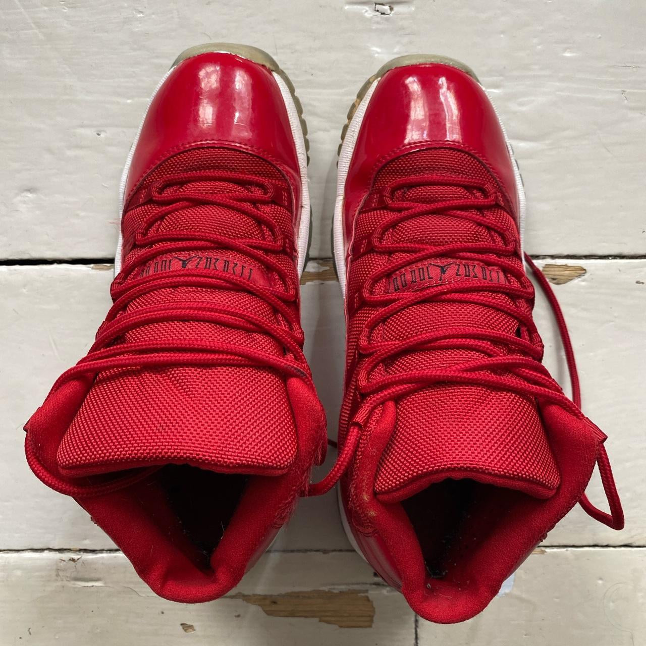 Jordan 11 Red Win Like 96 (UK 5.5)