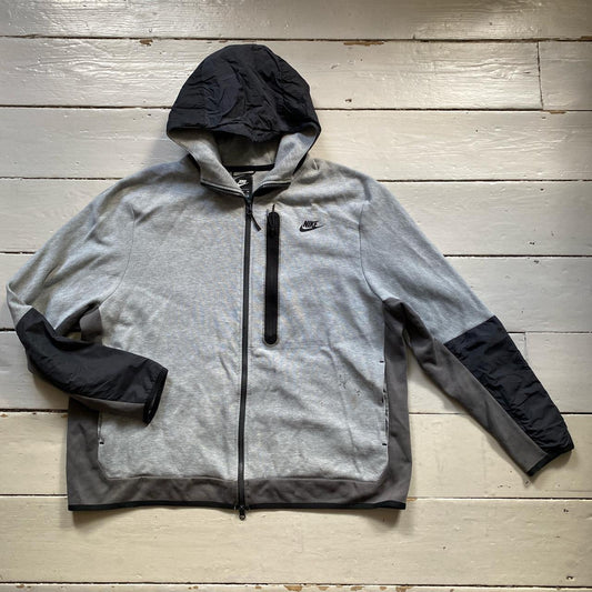 Nike Tech Fleece Hooded Jacket (XXL)