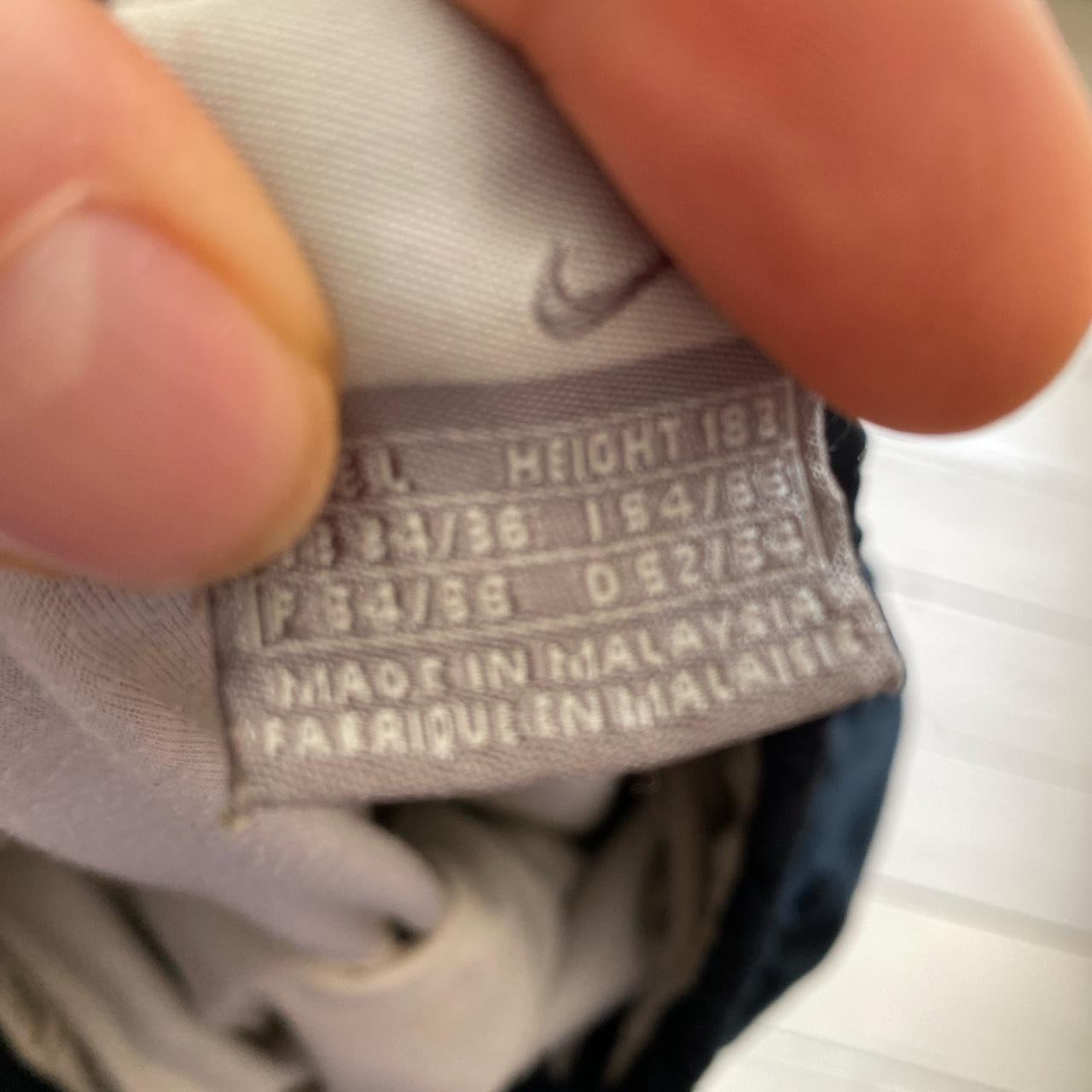 Nike Vintage Swoosh Cargo Shell Bottoms (Large)