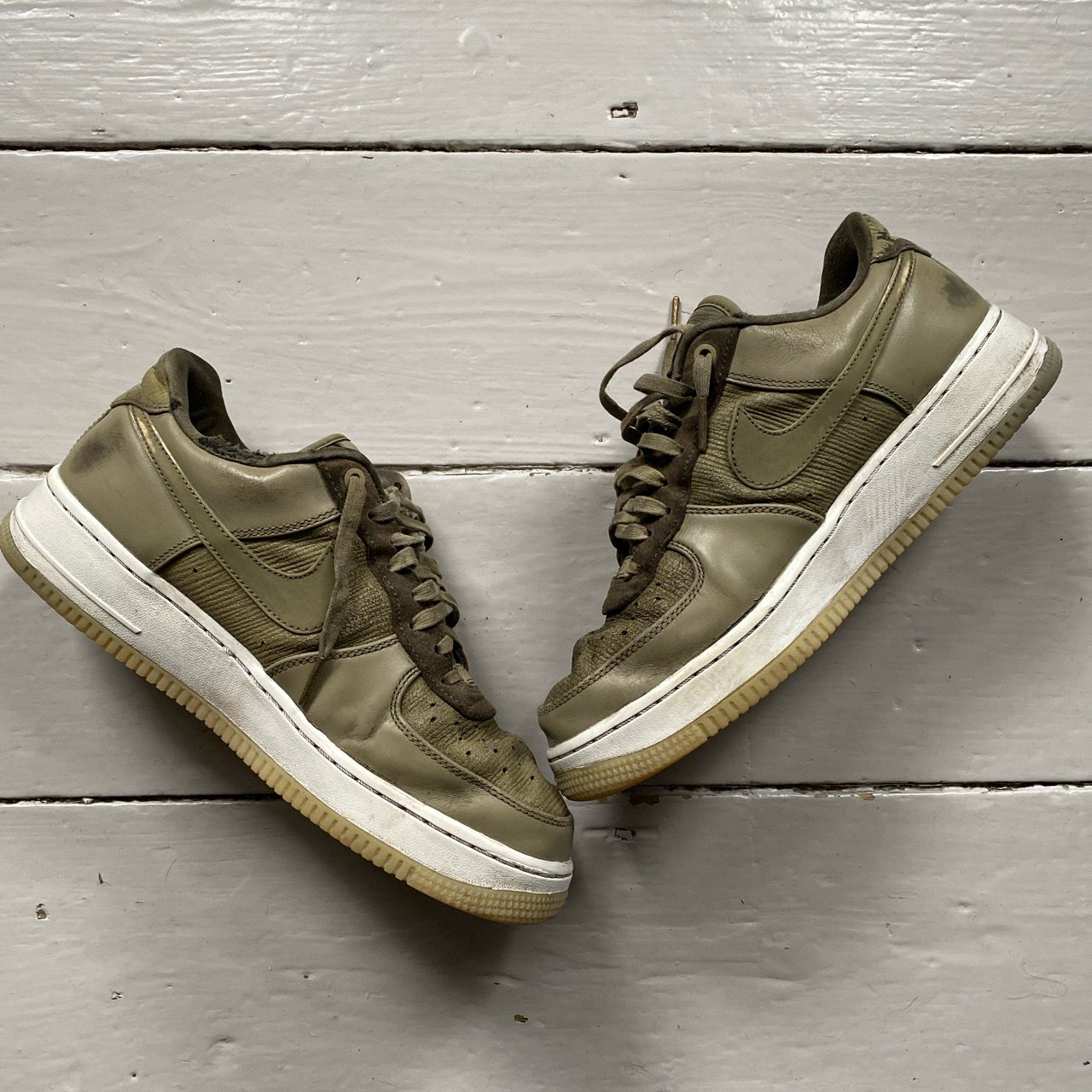 Nike Air Force 1 Khaki Green (UK 8)