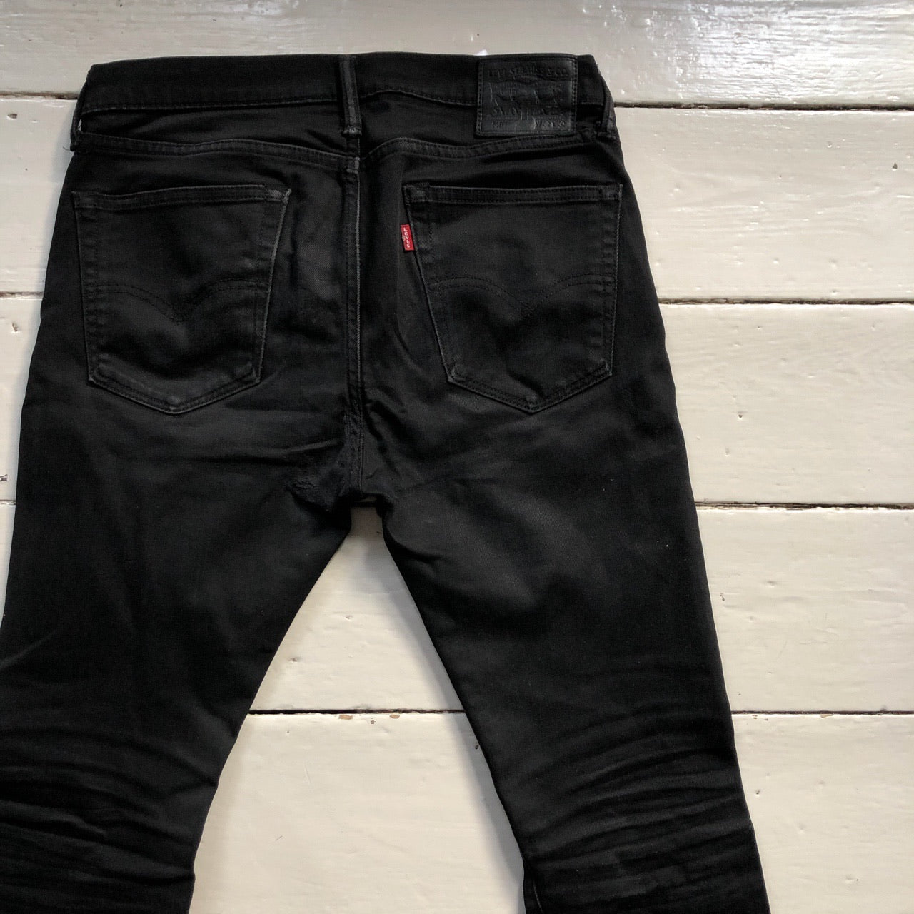 Levis Jet Black 519 Slim Jeans (32/30)