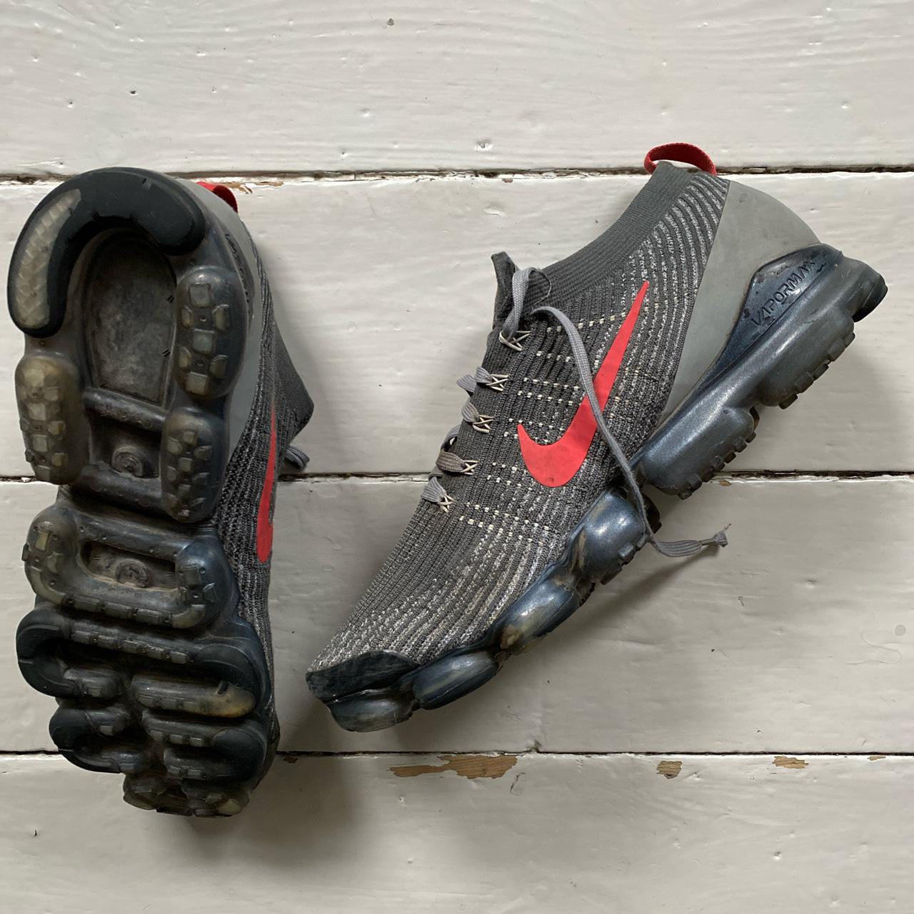 Nike Vapormax Grey and Red (UK 14)