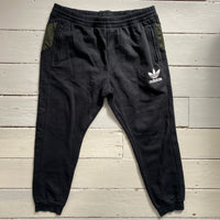Adidas Originals Black and Green Joggers (XL)