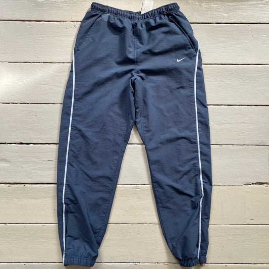 Nike Vintage Swoosh Shell Bottoms (Small)