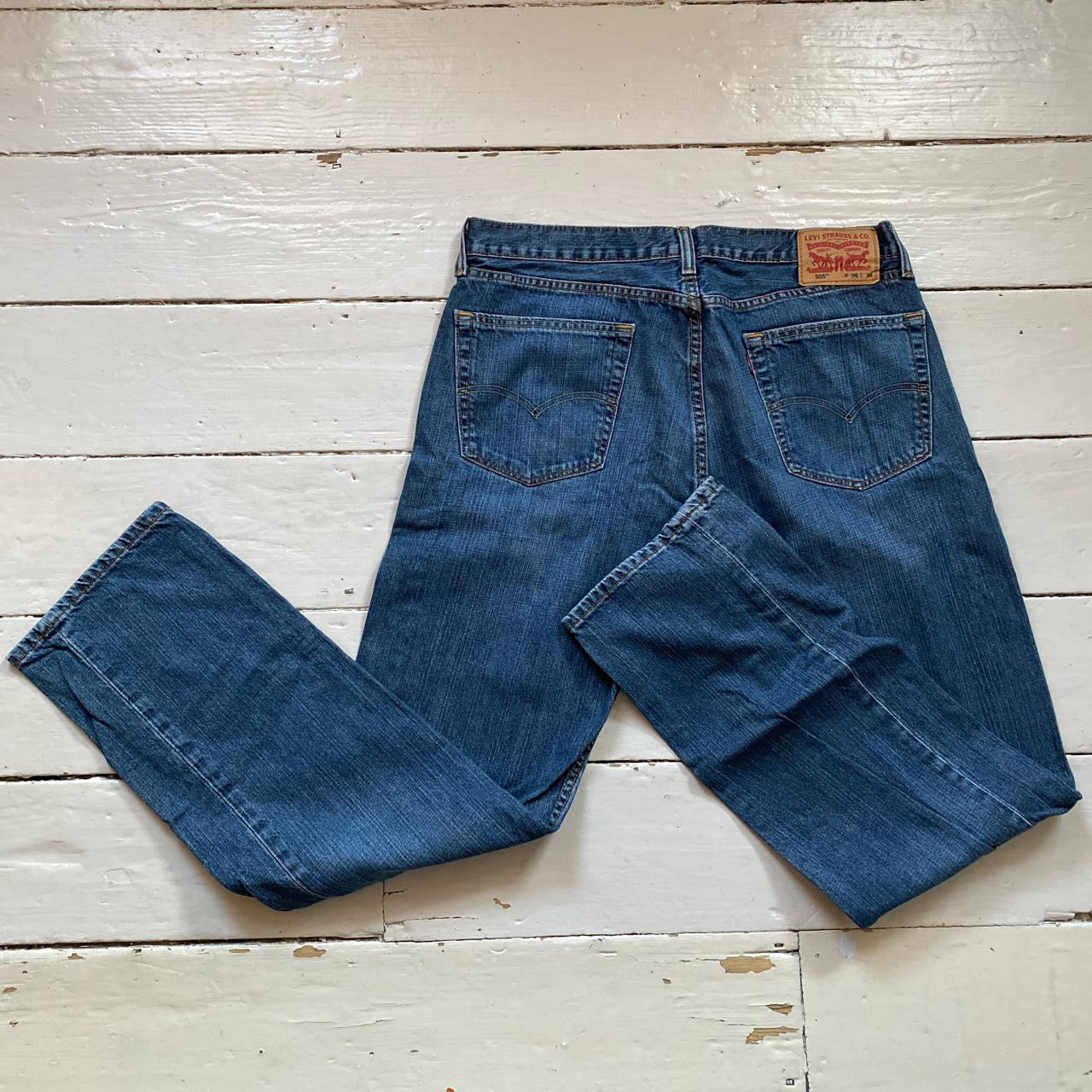 Levis 504 Blue Jeans (36/33)