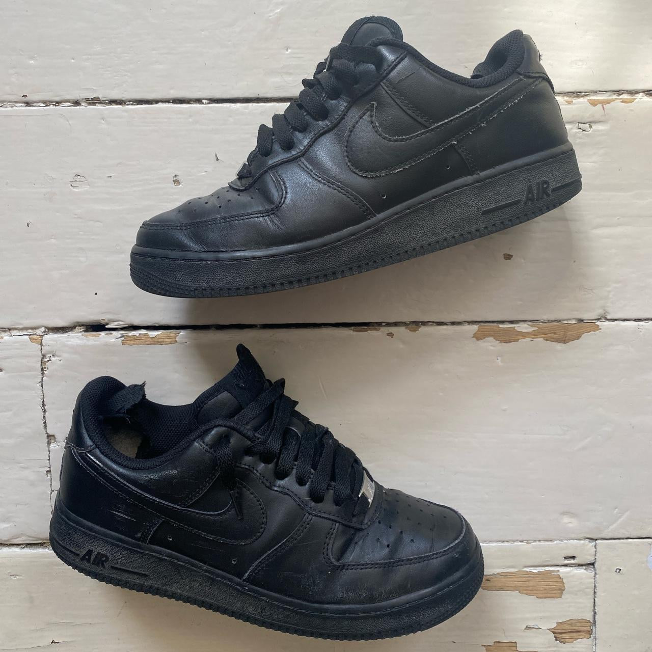 Nike Air Force 1 Black (UK 7.5)