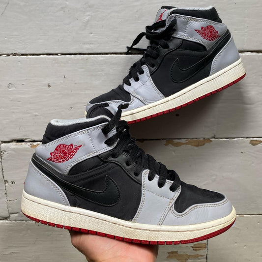 Jordan 1 Mid Red Grey (UK 6)