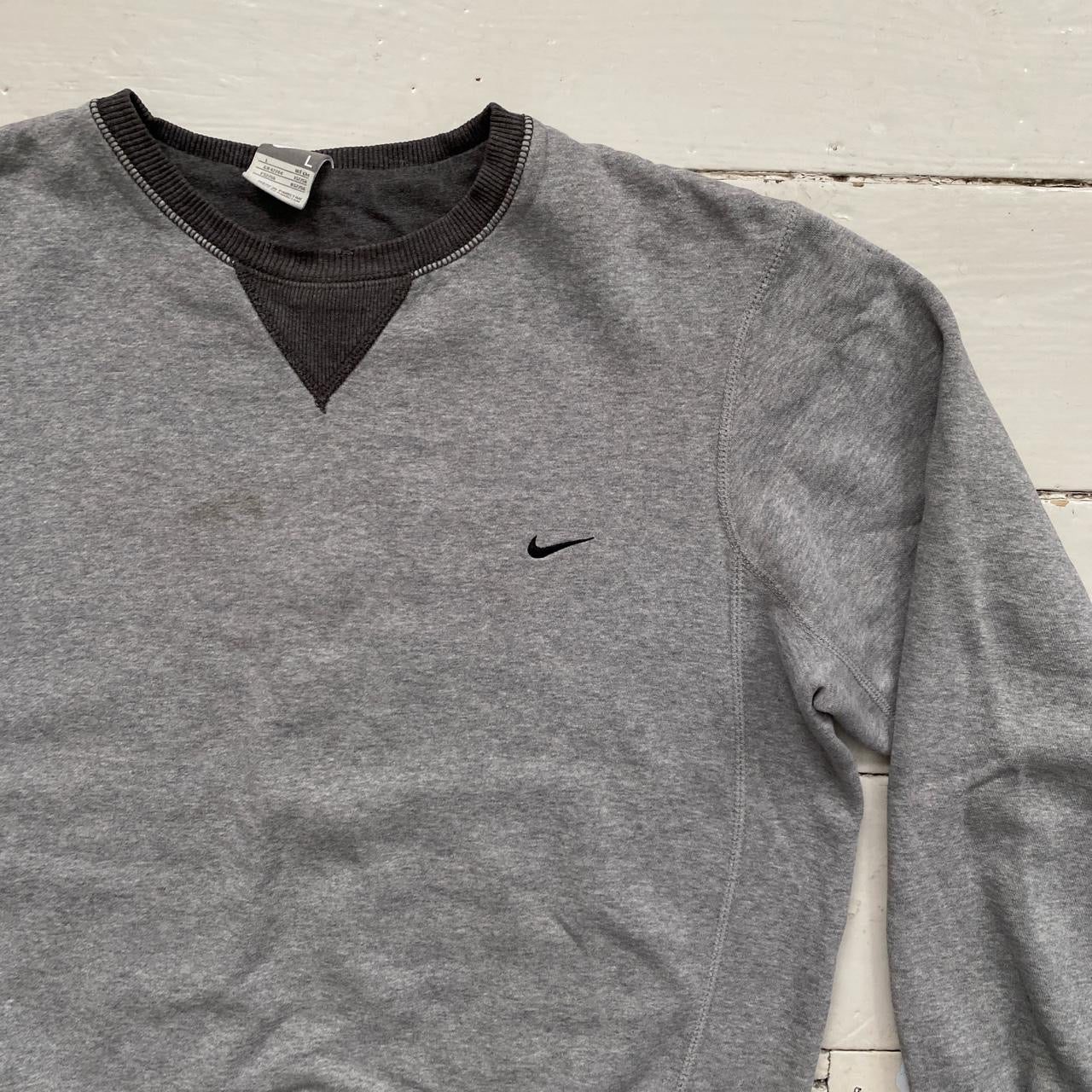 Nike Swoosh Grey Jumper (Large)