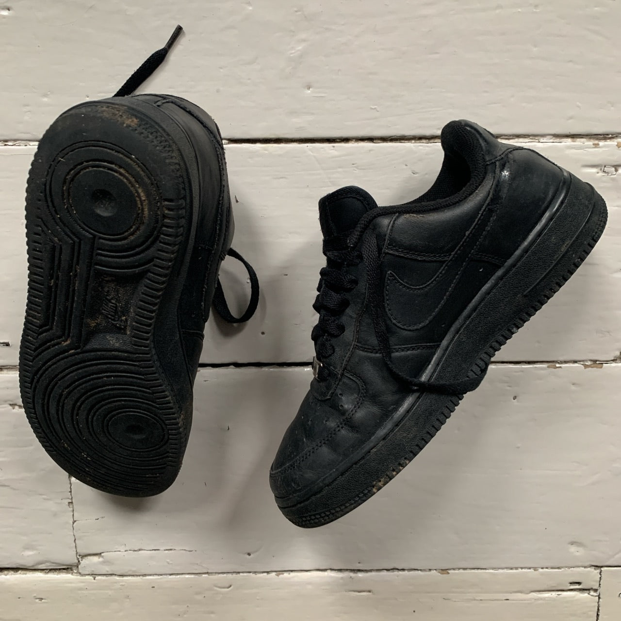 Nike Air Force 1 Black (UK 6)