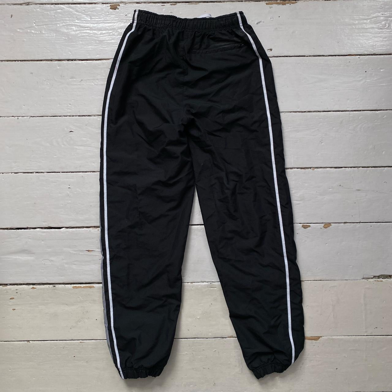 Nike Club Shell Bottoms (Small)