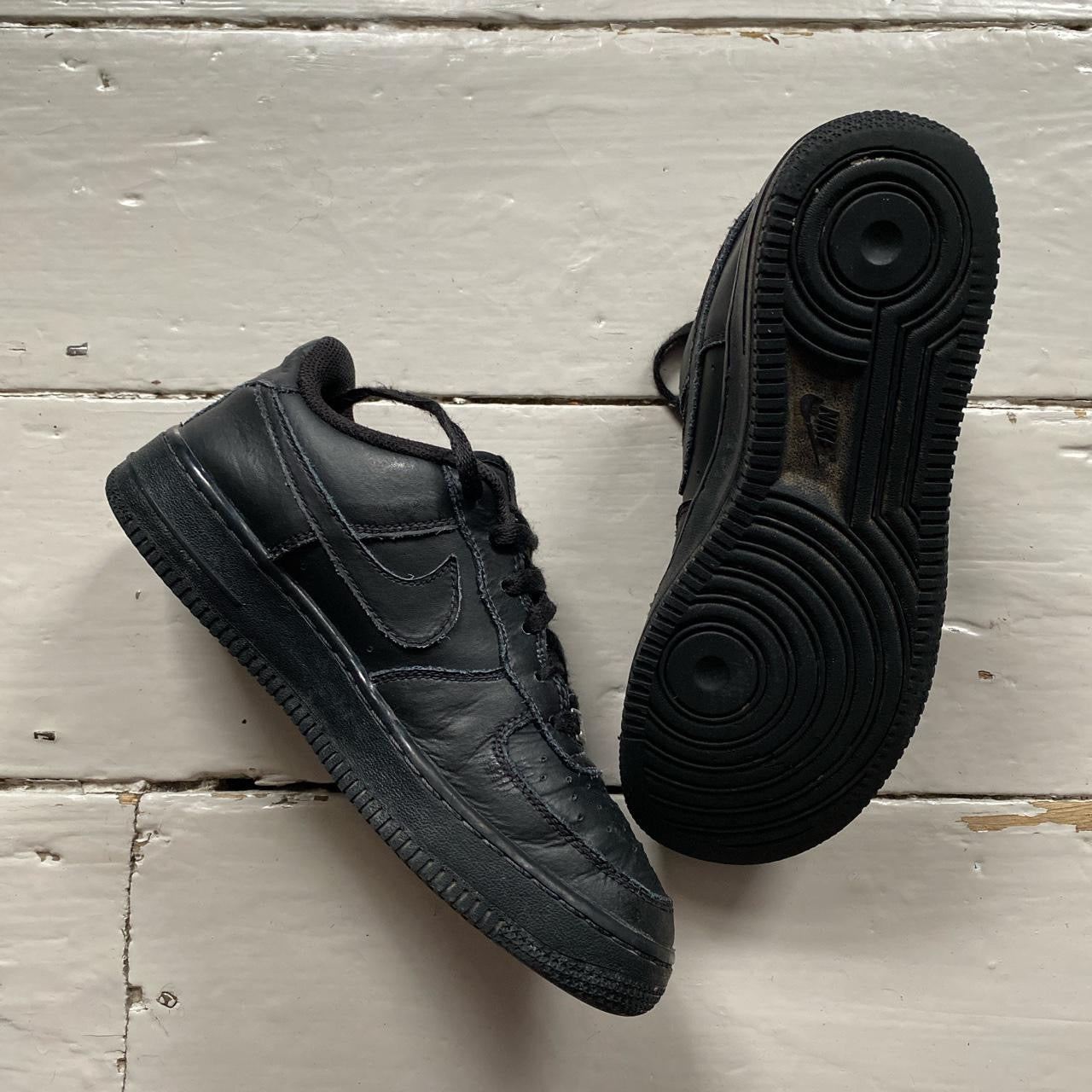 Nike Air Force 1 Black (UK 5)