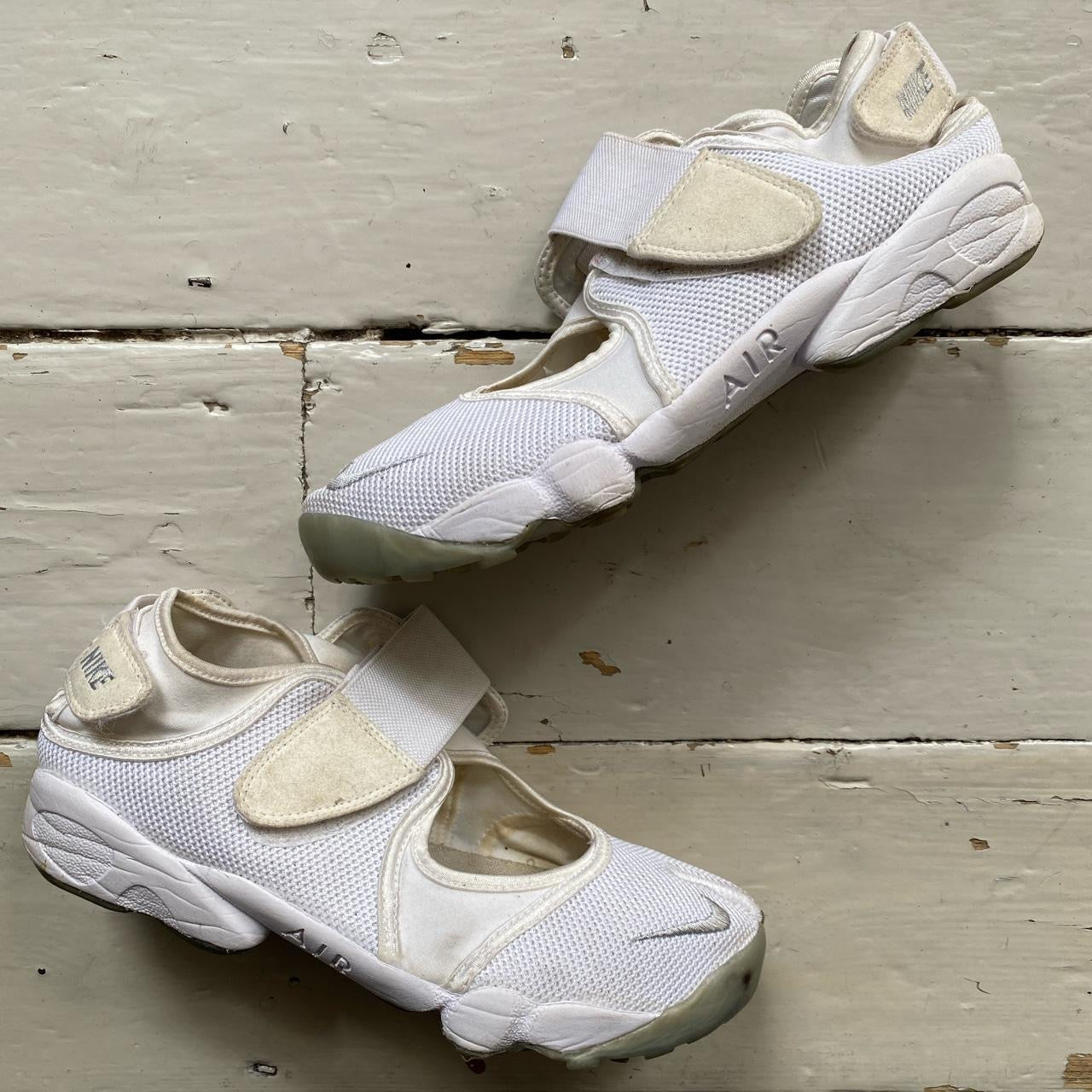 Nike Air Rift White (UK 8.5)