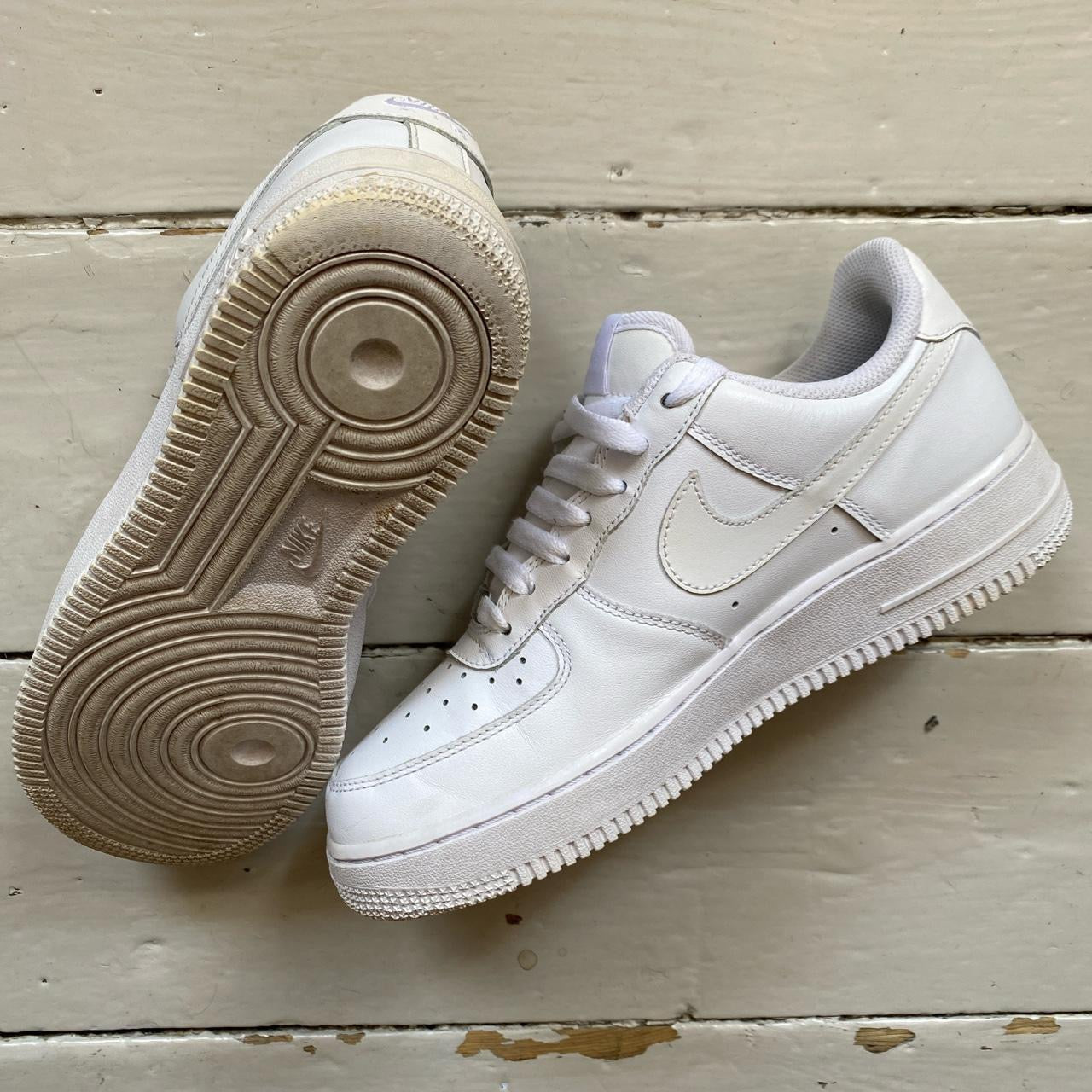 Nike Air Force 1 White (UK 6)