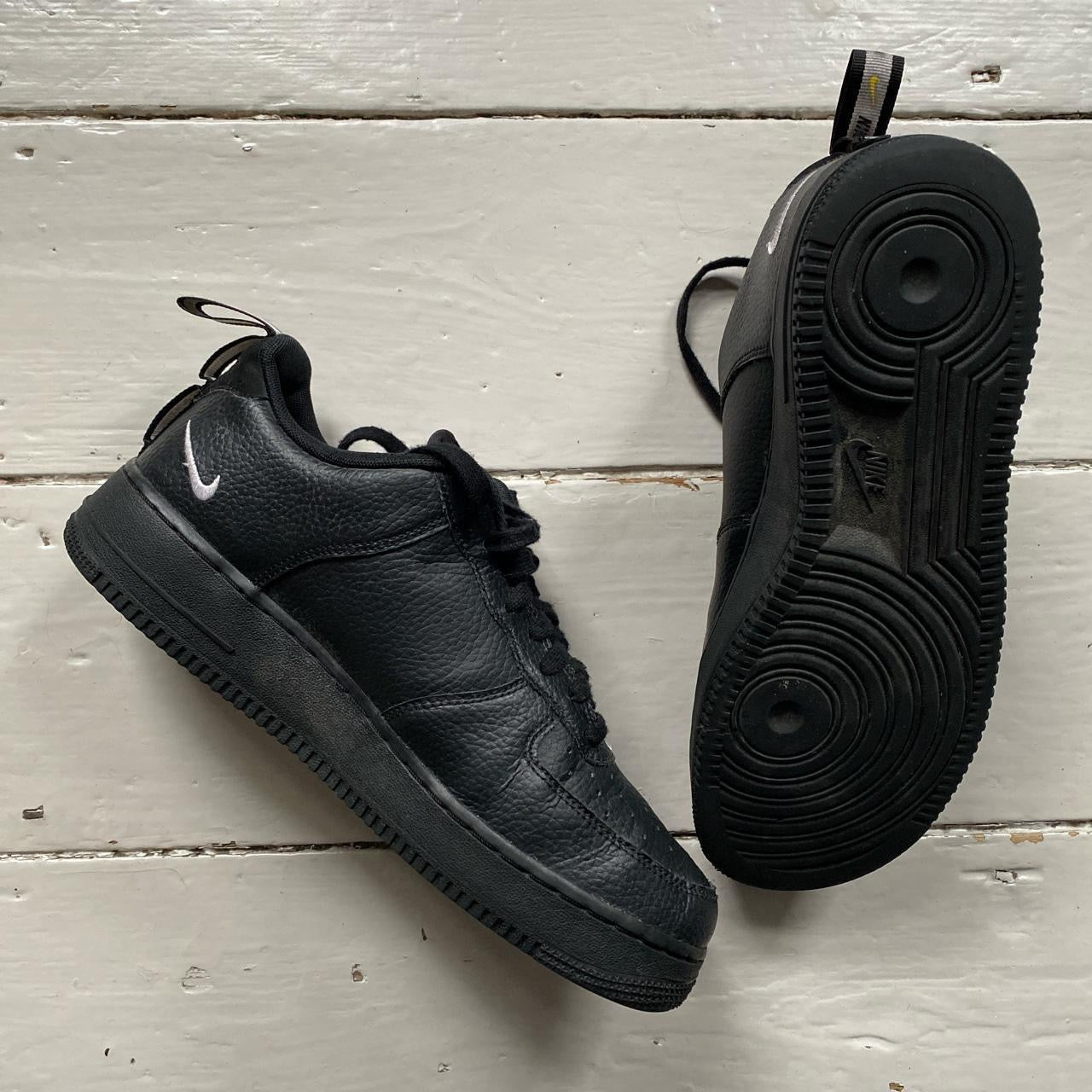 Nike Air Force 1 Utility Black and White (UK 8)