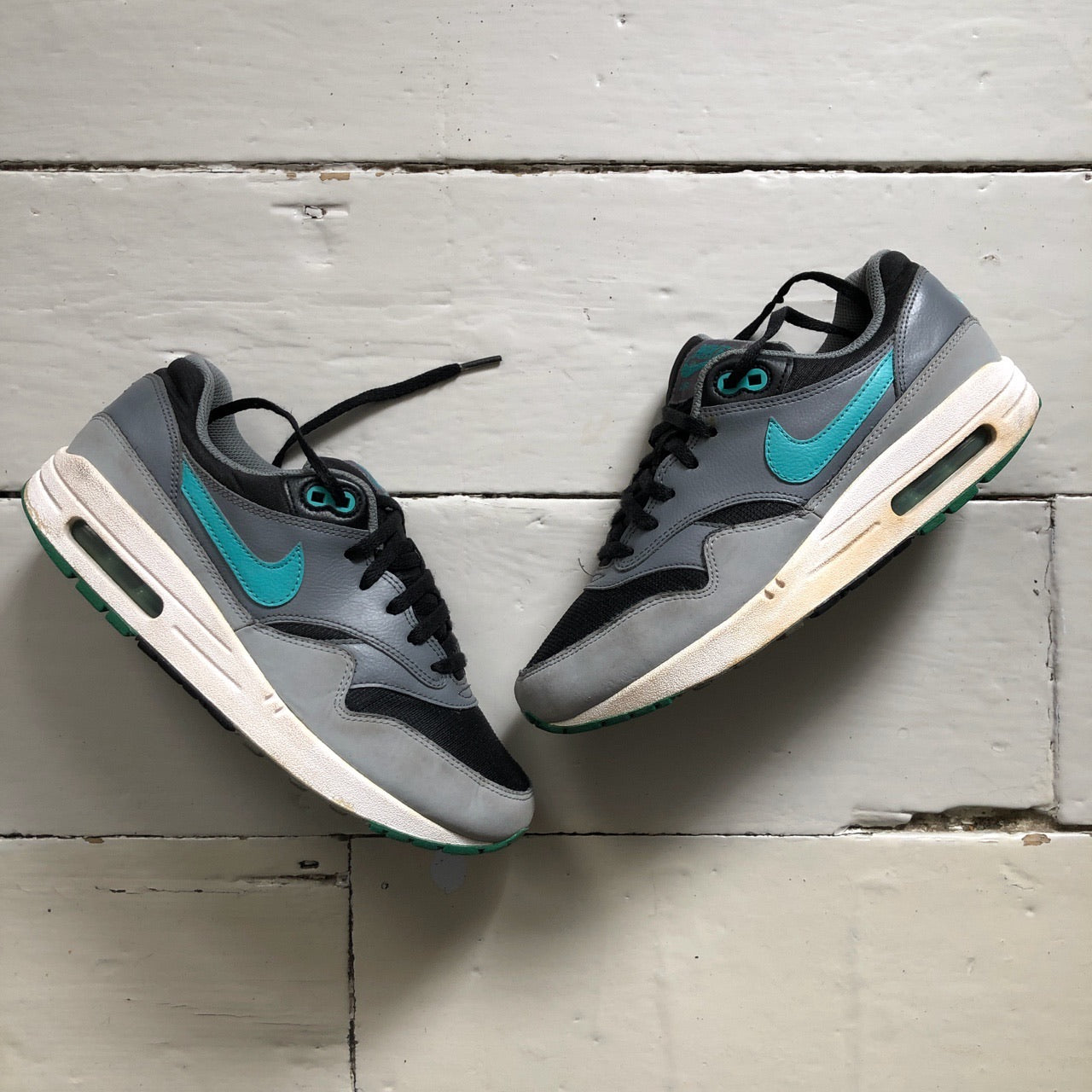 Nike Air Max 1 Grey and Turquoise (UK 5.5)