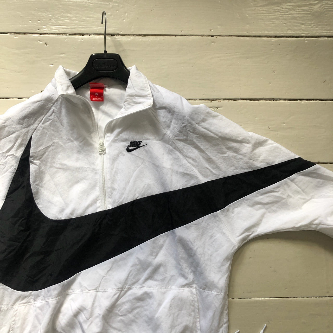 Nike Big Swoosh Shell Jacket (Small)