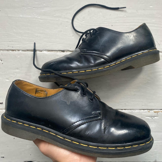Dr Martens Low Leather Shoes (UK 7)