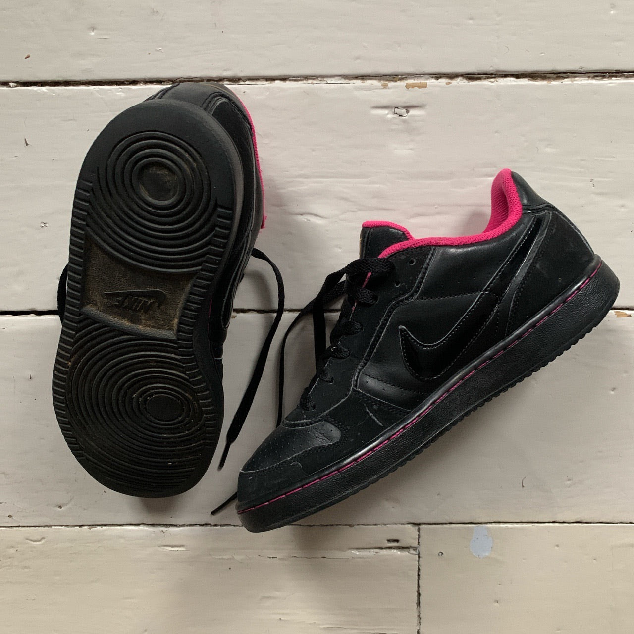 Nike Court Black and Pink (UK 7)