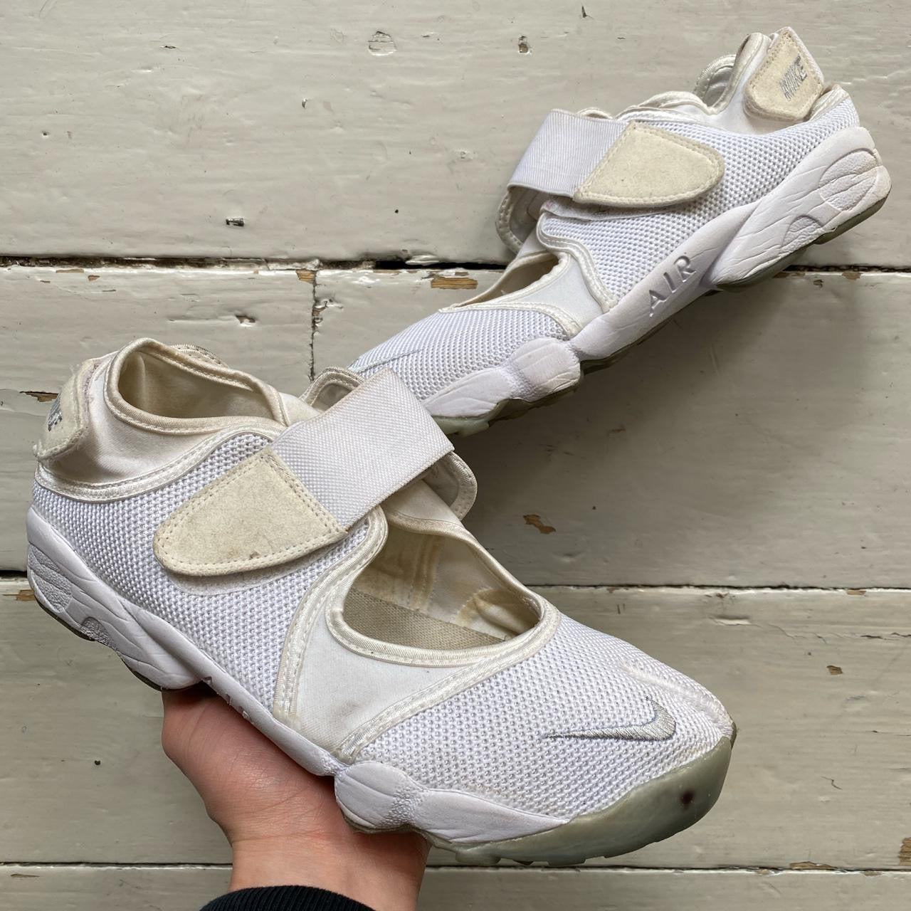 Nike Air Rift White (UK 8.5)