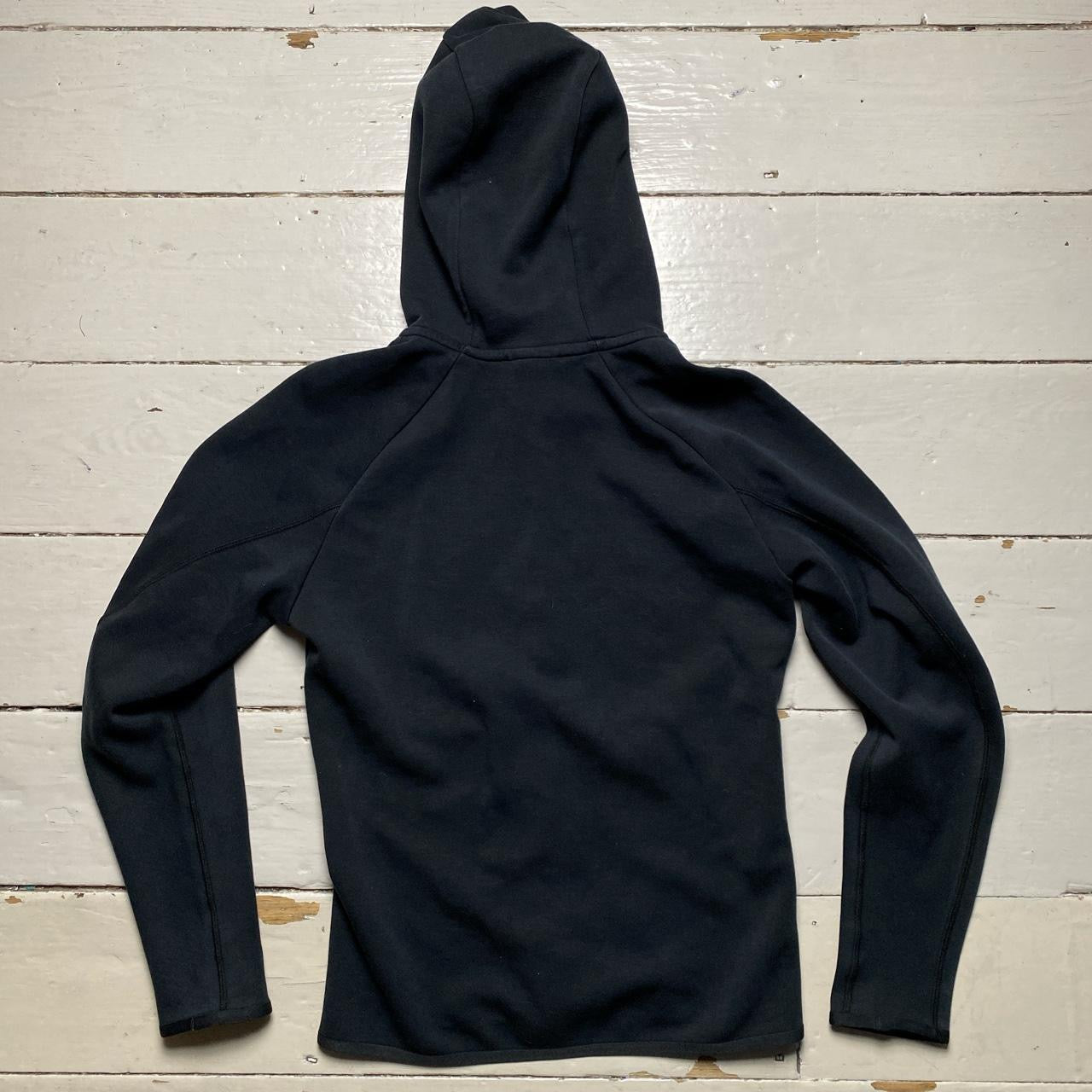 Nike Tech Fleece Black Hoodie (Small)