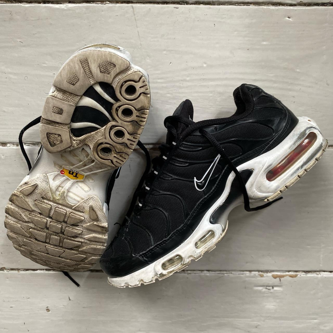 Nike TN Air Max Plus Black and White (UK 5)