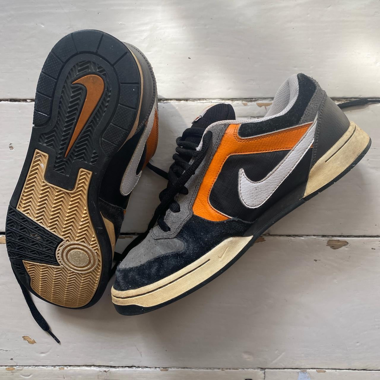 Nike Renzo Black and Orange (UK 9.5)