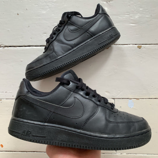 Nike Air Force 1 Black (UK 7)