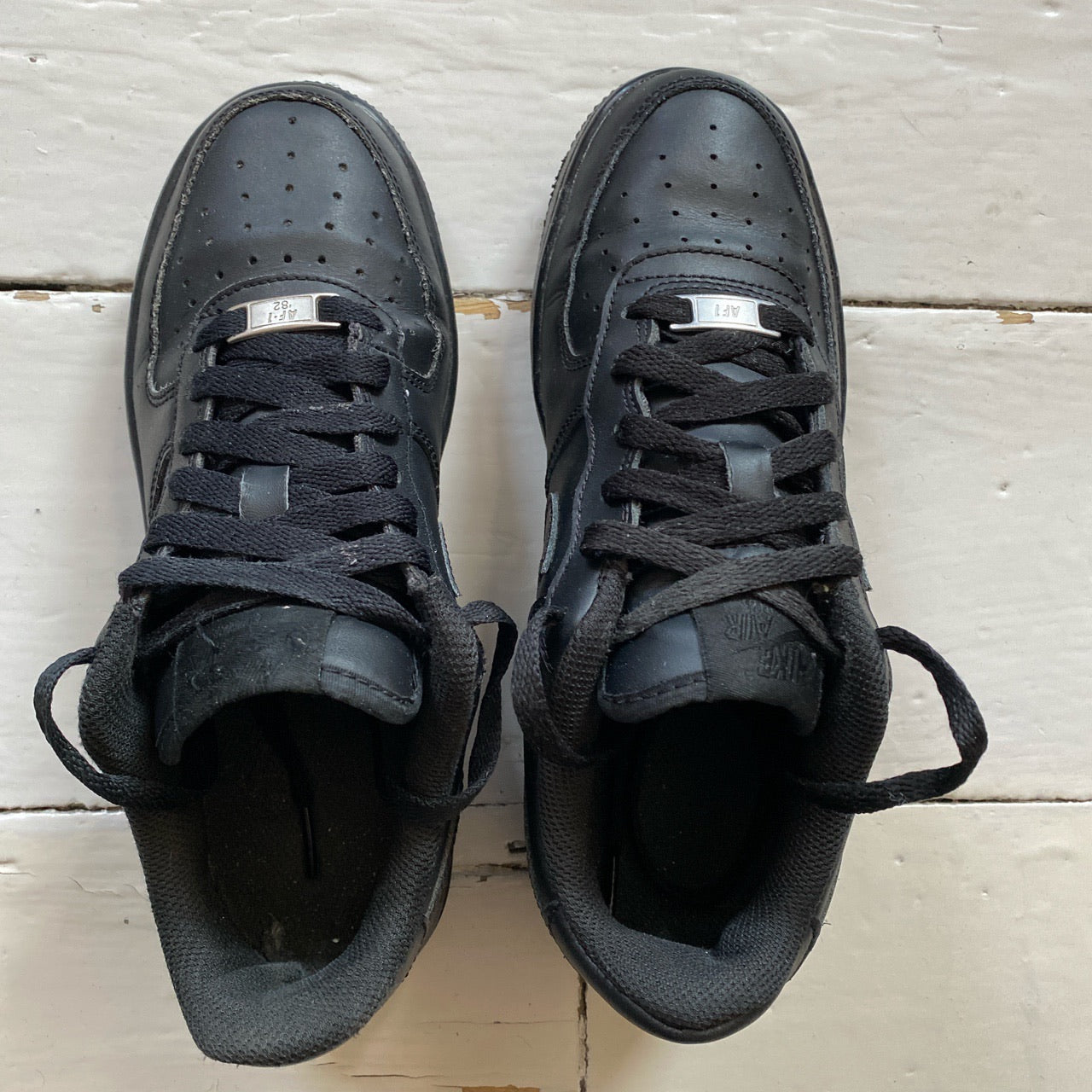 Nike Air Force 1 Black (UK 5.5)