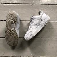 Nike Air Force 1 White (UK 7)