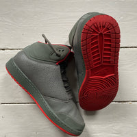 Jordan Flight Grey and Red (UK 5)