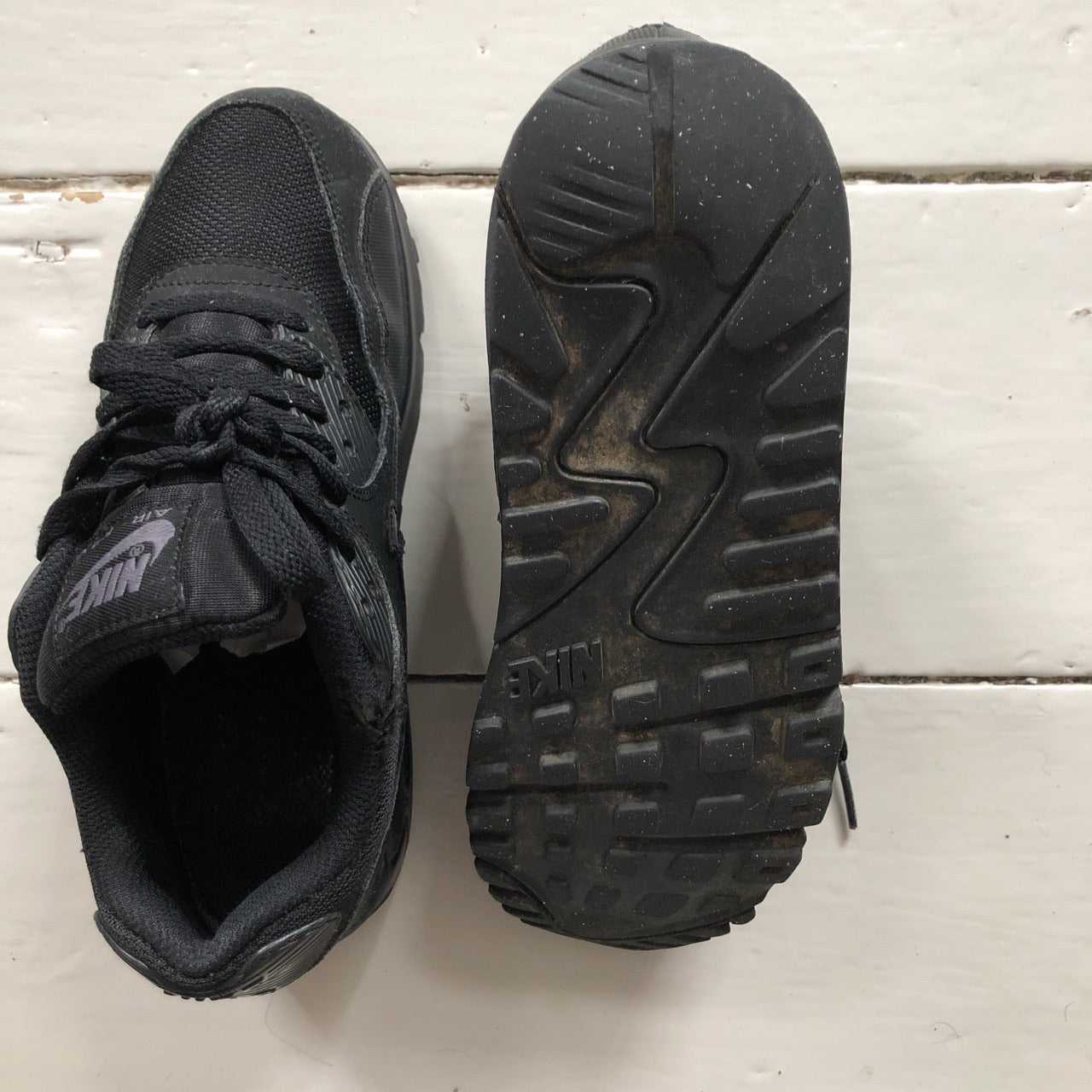 Nike Air Max 90 Black (UK 4)