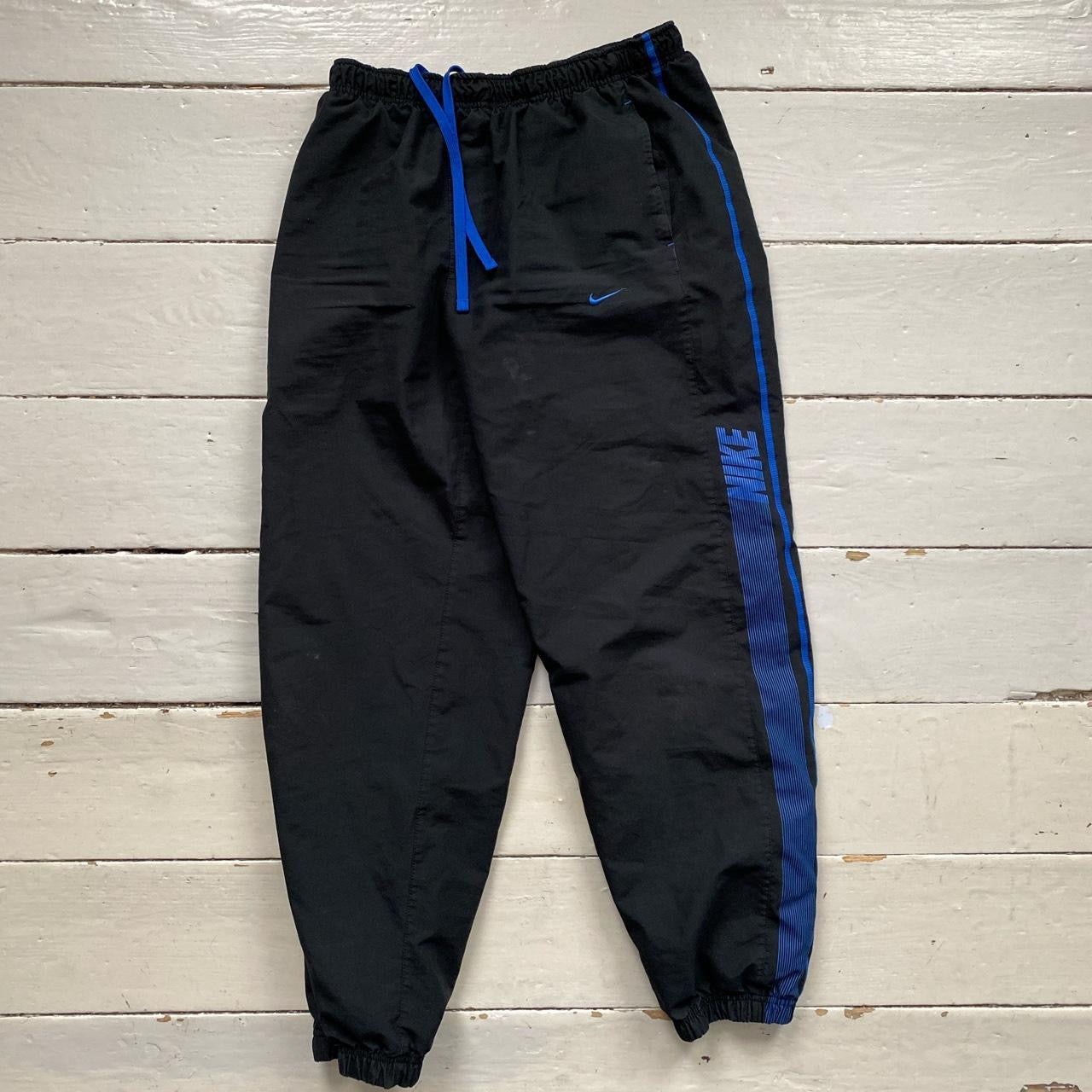 Nike Club Shell Bottoms (Large)