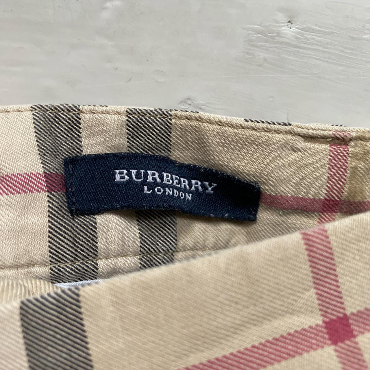 Burberry Nova Check Shorts (Medium 32W)