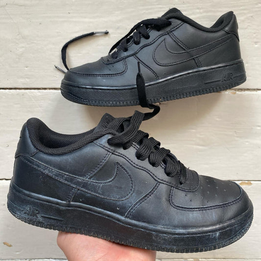 Nike Air Force 1 Black (UK 4.5)