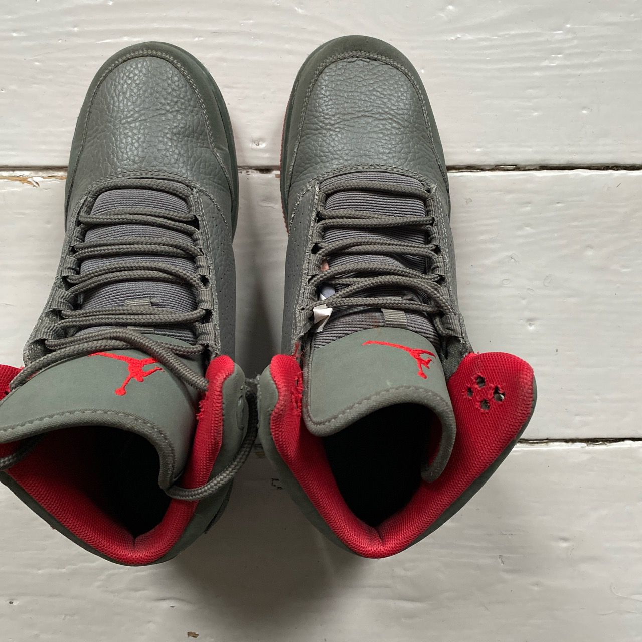 Jordan Flight Grey and Red (UK 5)