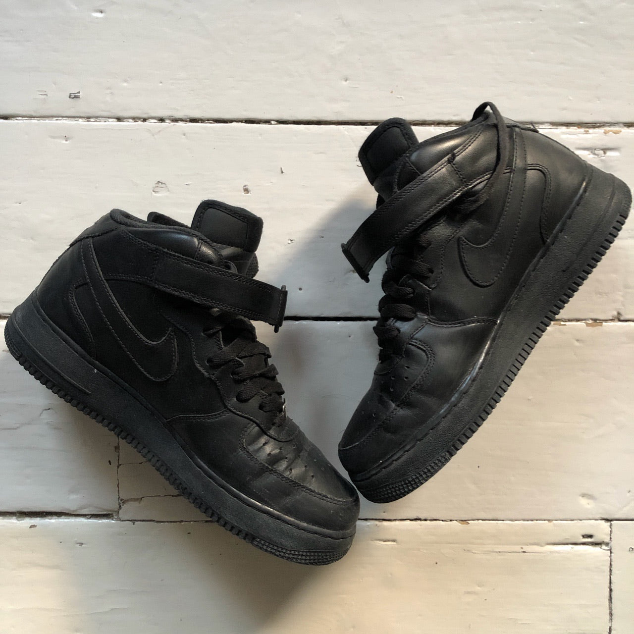 Nike Air Force 1 Mid Black (UK 8)
