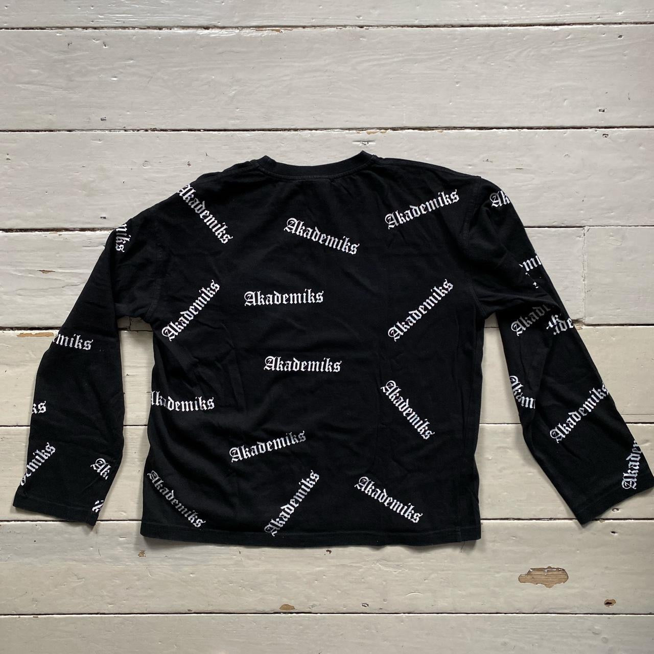 Akademiks A9 Long Sleeve (Large)