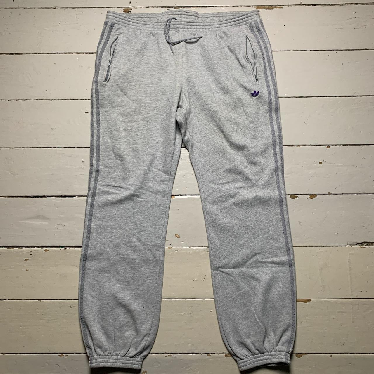 Adidas Baggy Grey Joggers (XL)