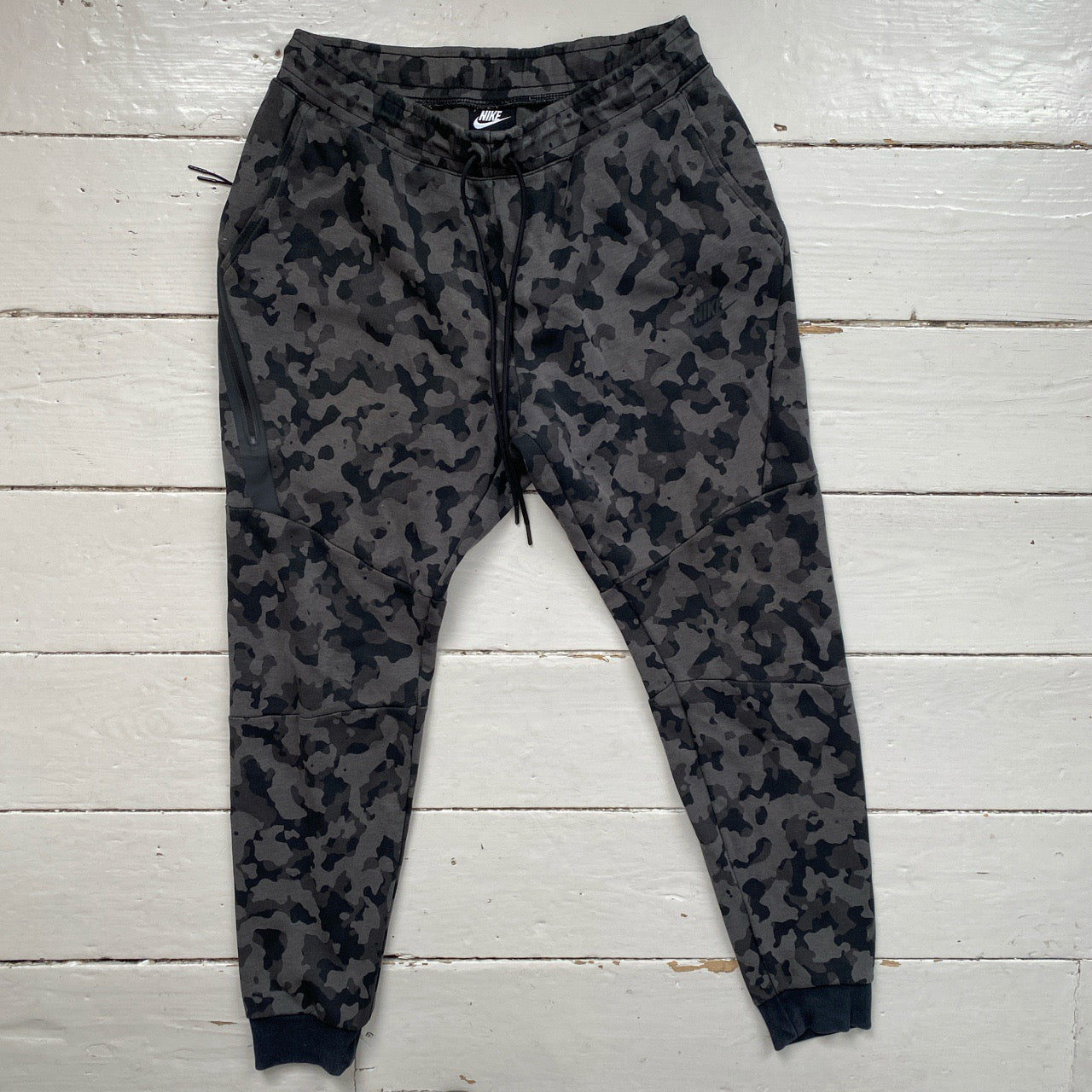Nike Tech Fleece Camouflage Joggers (Medium)