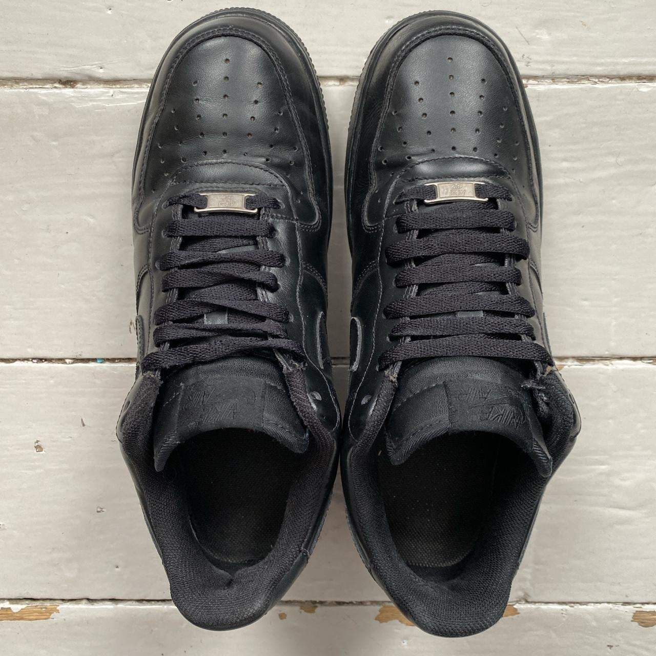 Nike Air Force 1 Black (UK 9.5)