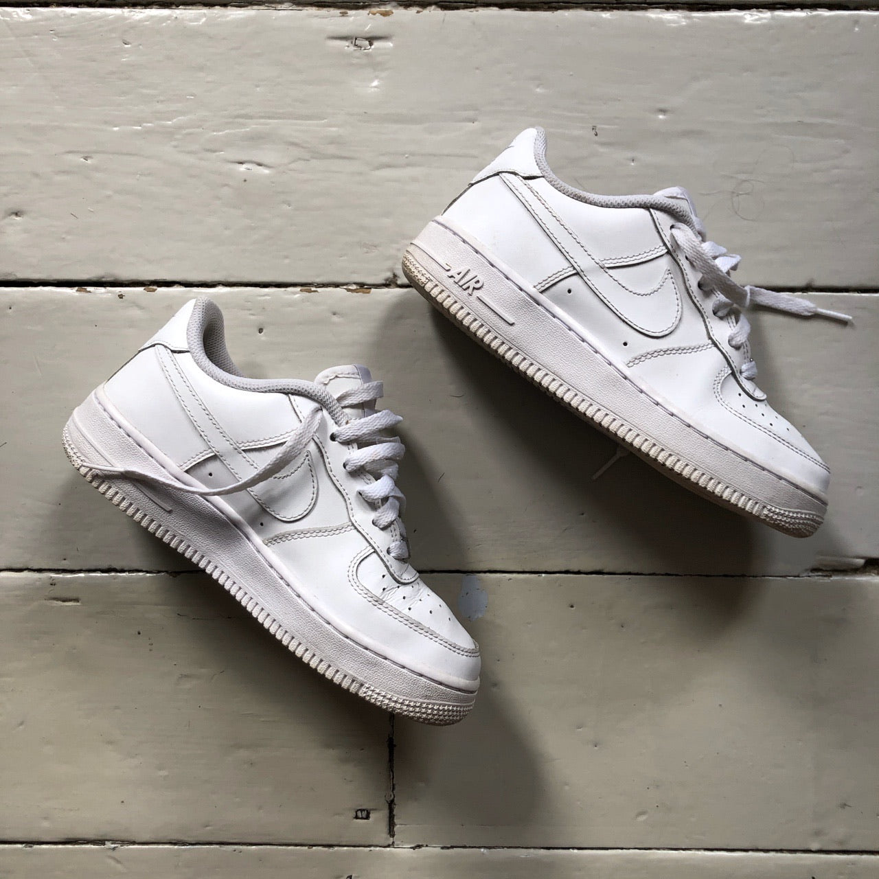 Nike Air Force 1 White (UK 4)