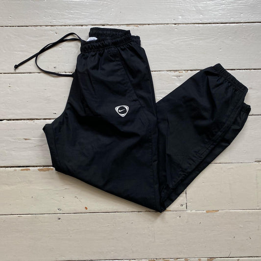 Nike Vintage Shell Bottoms Black (Large)