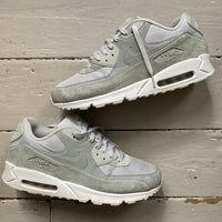 Nike Air Max 90 Grey and White (UK 12)