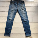Levis Slim Fit Stonewash Jeans (30/32)