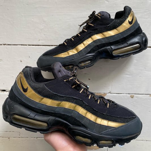 Nike Air Max 95 Black and Gold (UK 12)