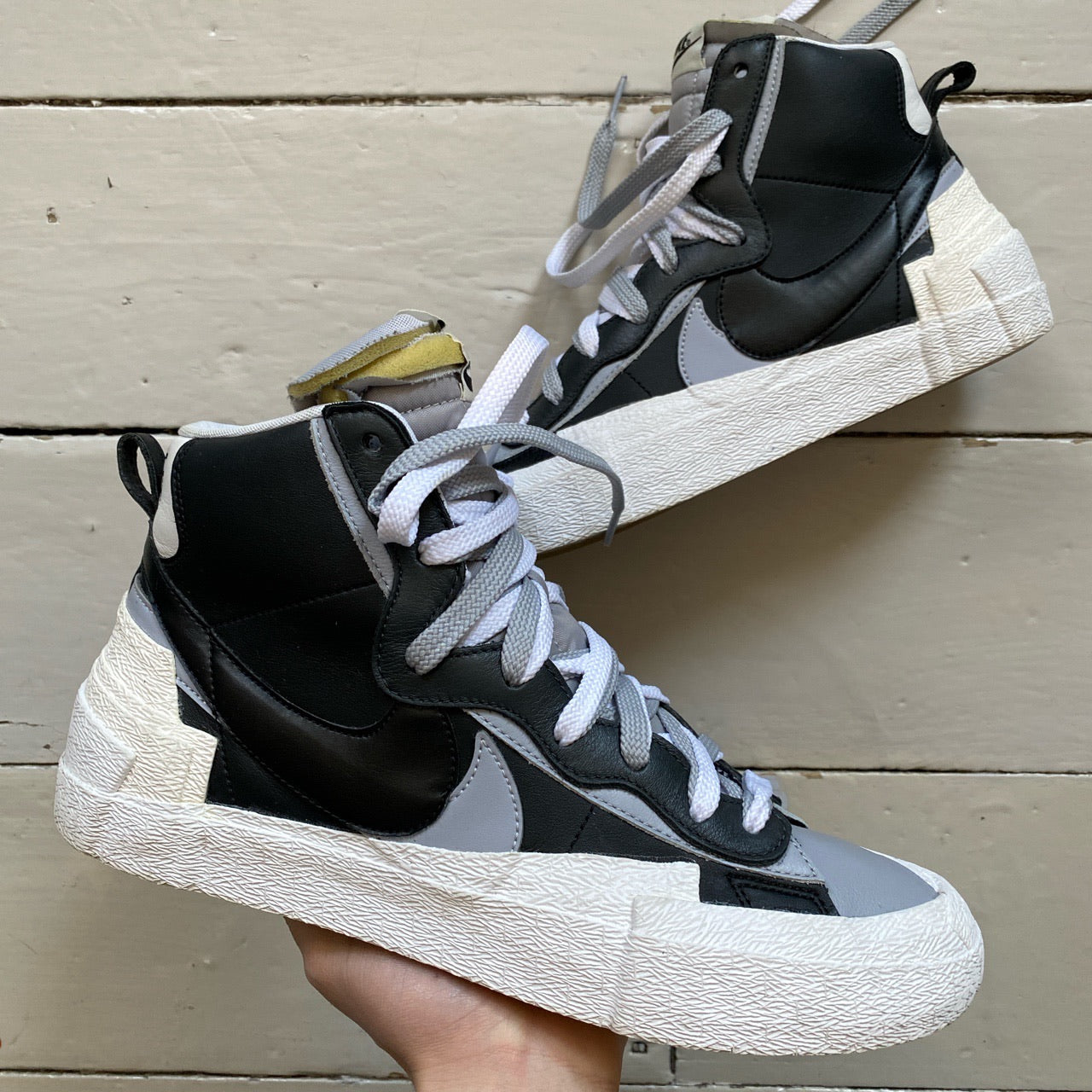 Nike Sacai Blazer Black & Grey (UK 9)