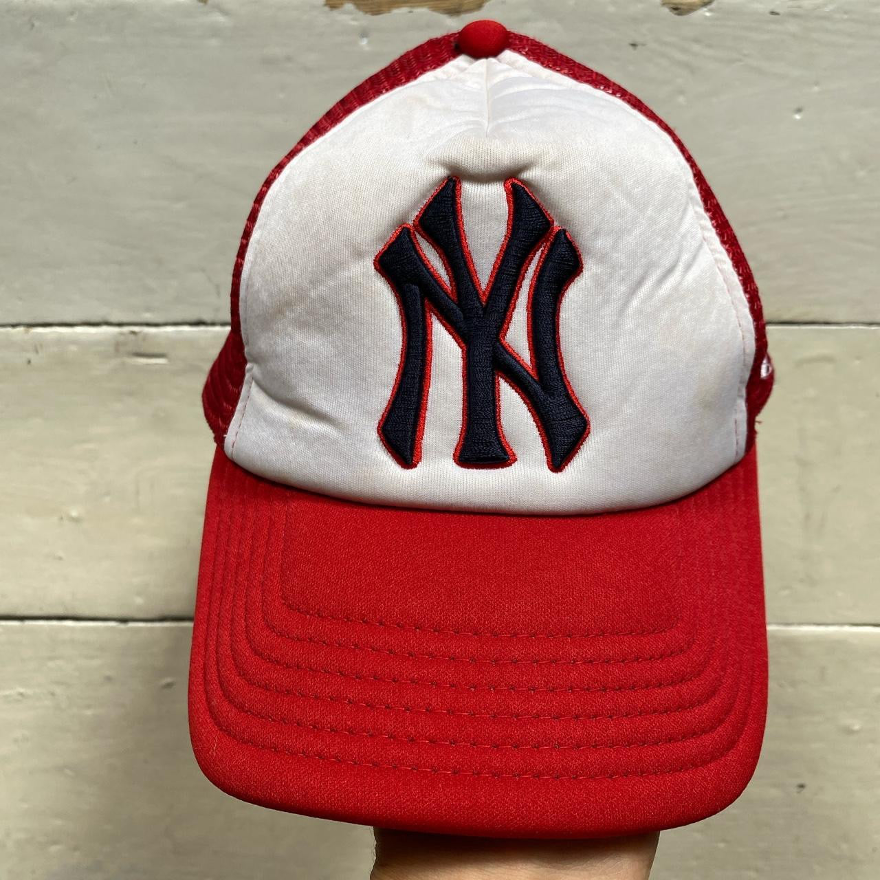 New York Yankees New Era Trucker Cap