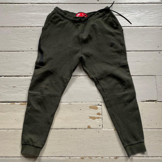 Nike Tech Fleece Khaki Bottoms (Medium)