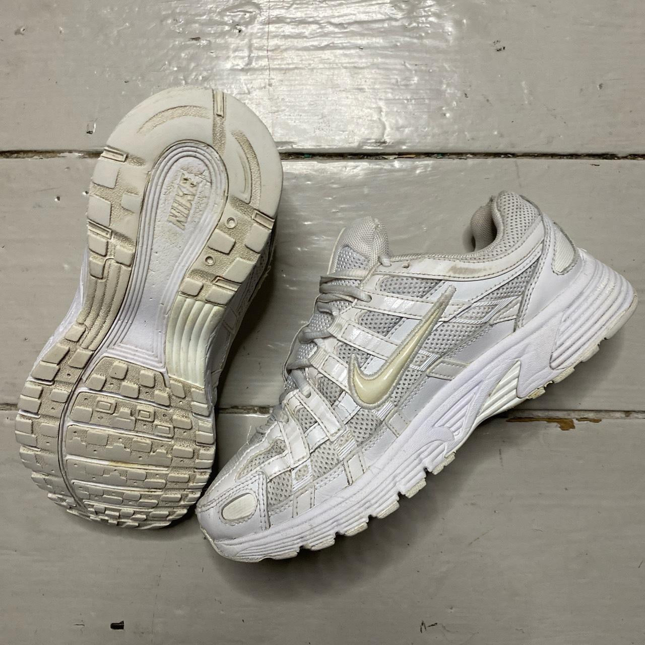 Nike p-6000 White (UK 4)