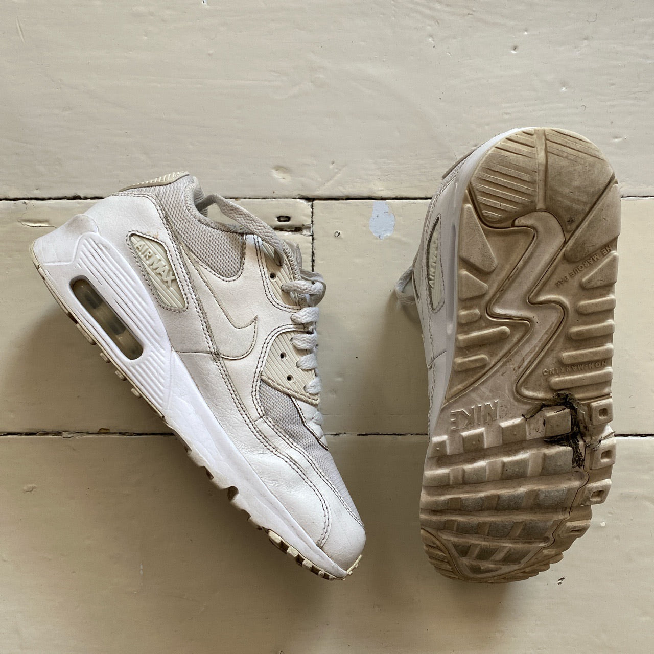 Nike Air Max 90 White (UK 6)